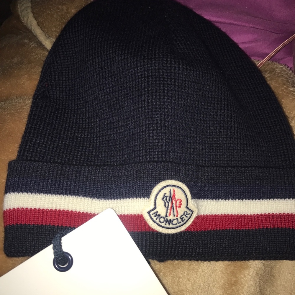 Moncler hat navy knit hat